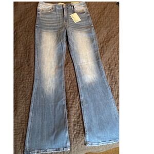 ZENANA Womens Size 30 Blue Wash Flare Jeans‎ High Rise Distressed Denim NWT